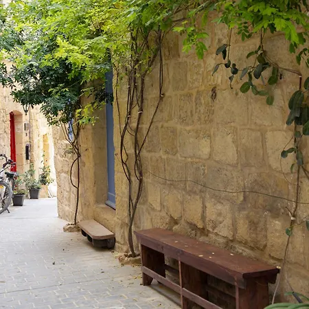 Apartment Historic Hideaways - 900 Year Old Converted *