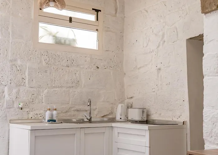 Historic Hideaways - 900 Year Old Converted Apartament